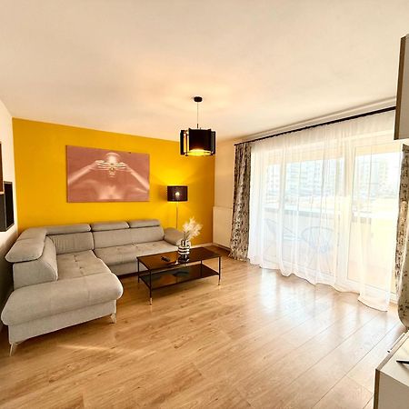 Kasper Coresi Mall - Rise Private Apartments & Suites براشوف المظهر الخارجي الصورة