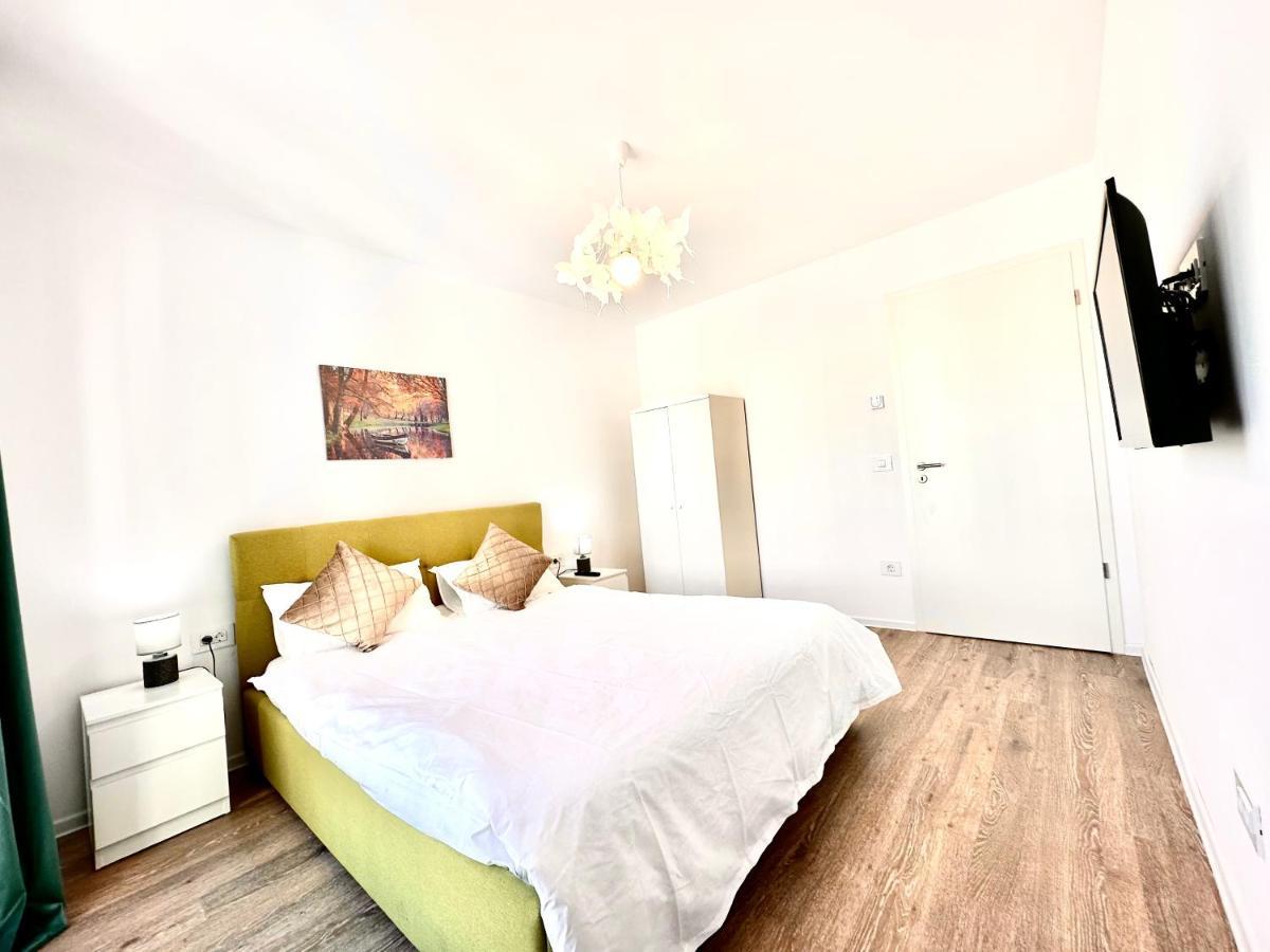 Kasper Coresi Mall - Rise Private Apartments & Suites براشوف المظهر الخارجي الصورة