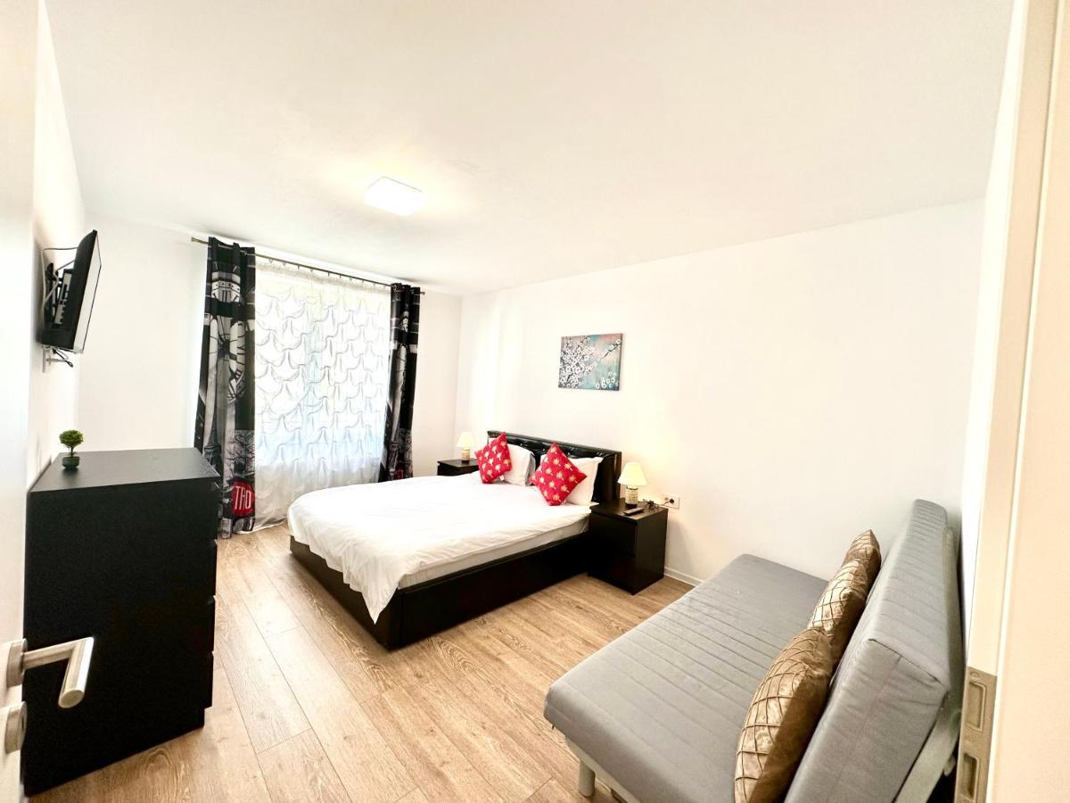 Kasper Coresi Mall - Rise Private Apartments & Suites براشوف المظهر الخارجي الصورة