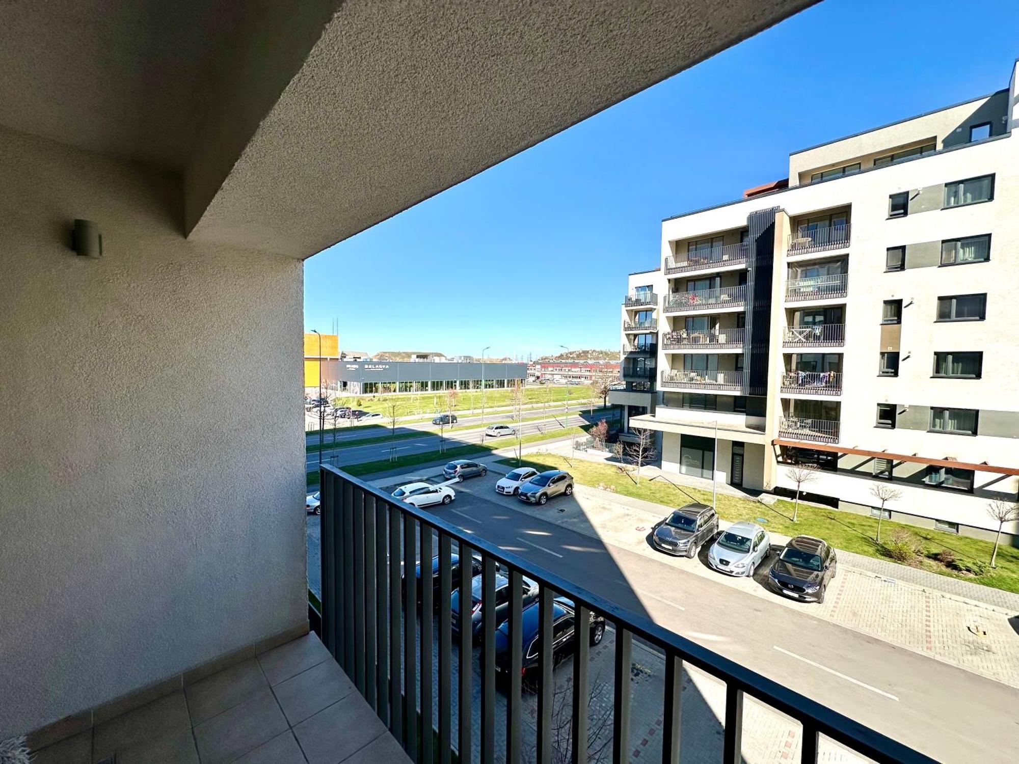 Kasper Coresi Mall - Rise Private Apartments & Suites براشوف المظهر الخارجي الصورة
