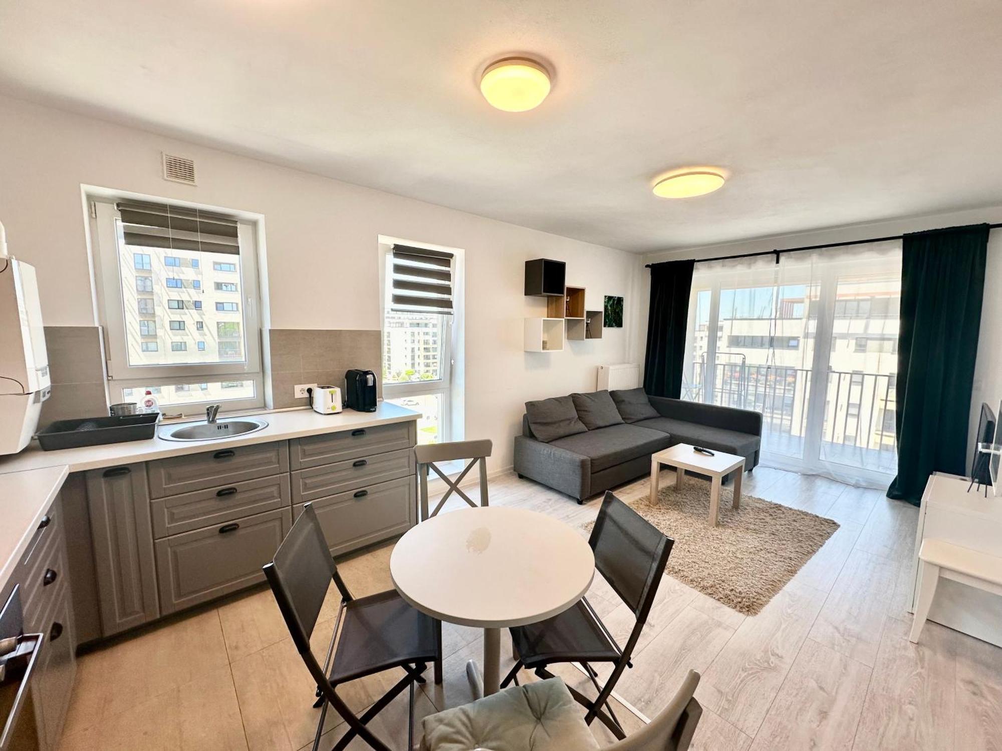 Kasper Coresi Mall - Rise Private Apartments & Suites براشوف المظهر الخارجي الصورة