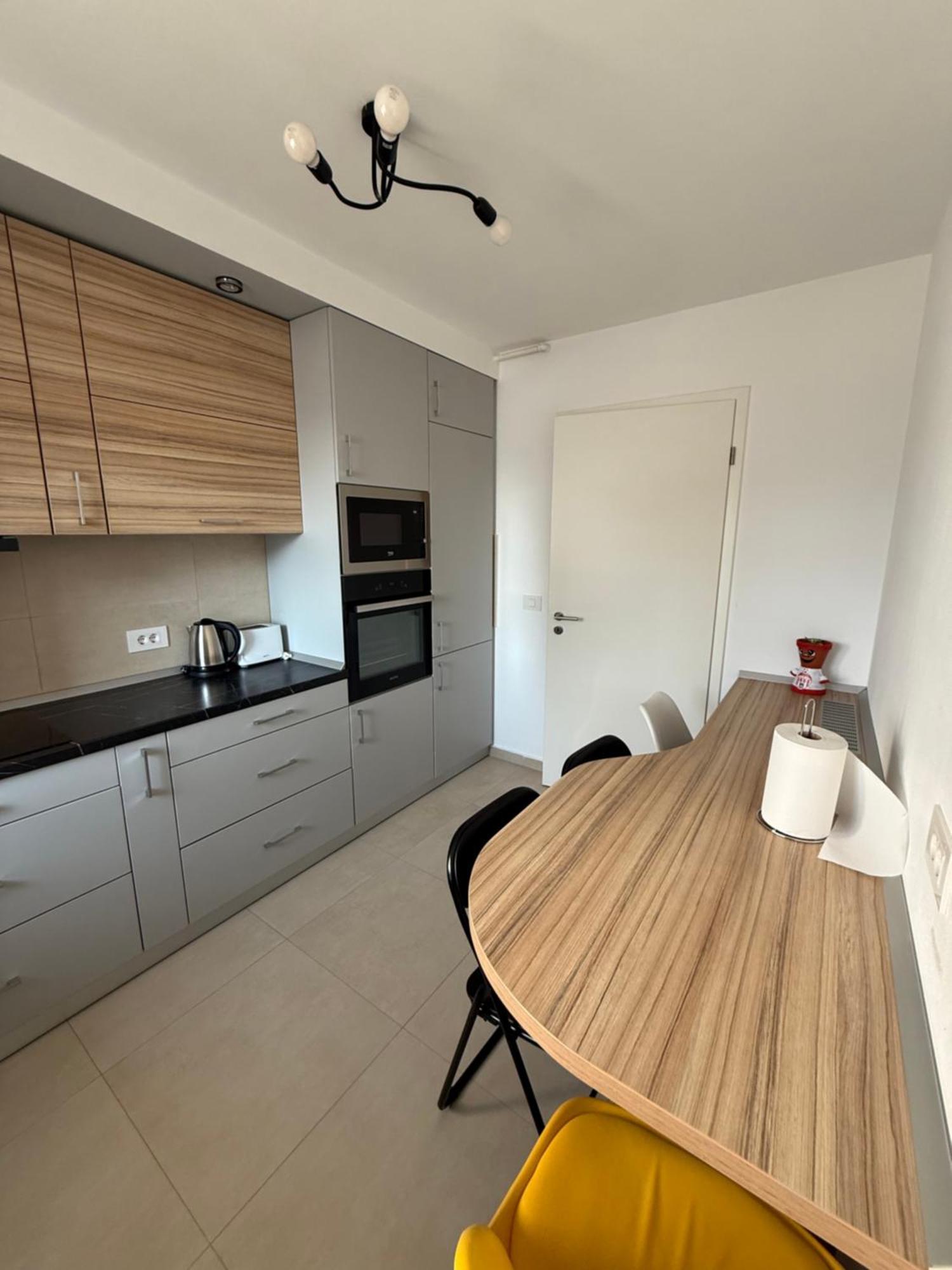 Kasper Coresi Mall - Rise Private Apartments & Suites براشوف المظهر الخارجي الصورة